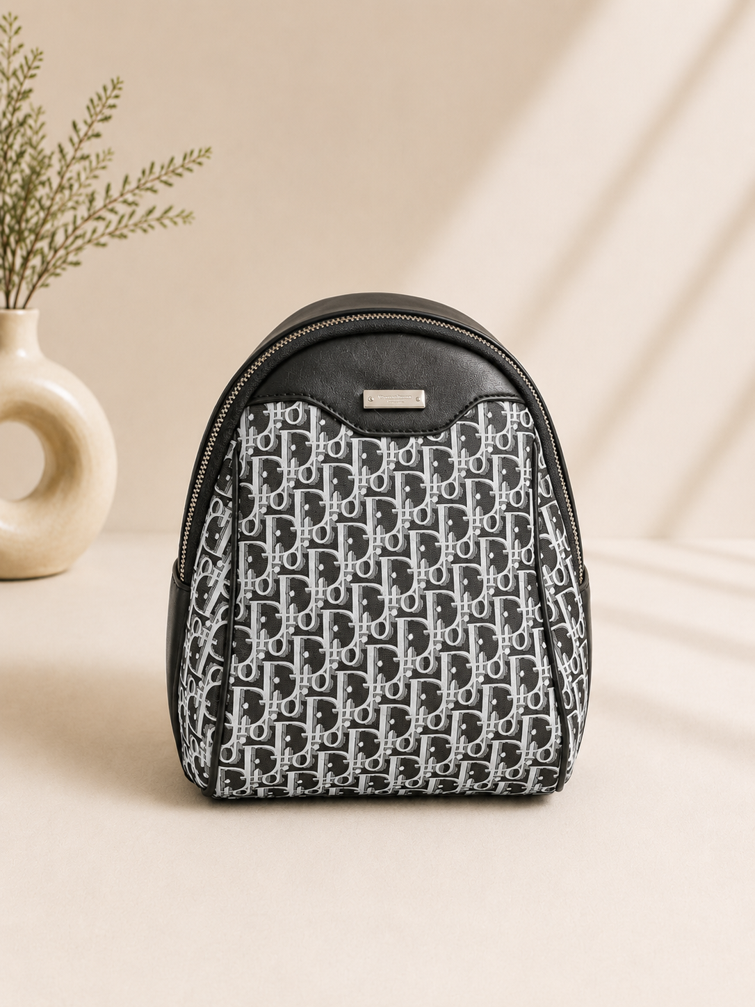 مینی کوله طرحدار جنس چرم صنعتی
